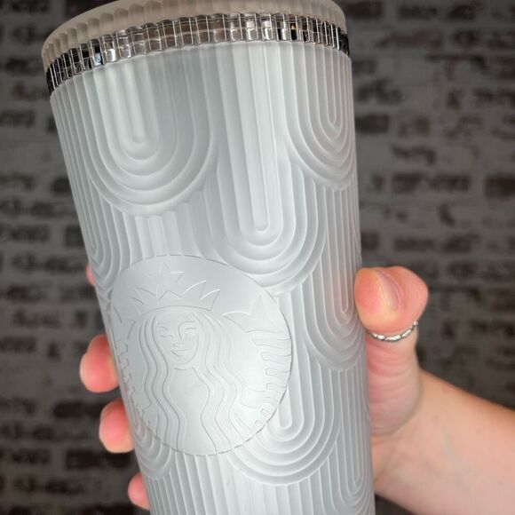 Starbucks | gray wave scalloped drink cup with straw - Picture 3 of 6